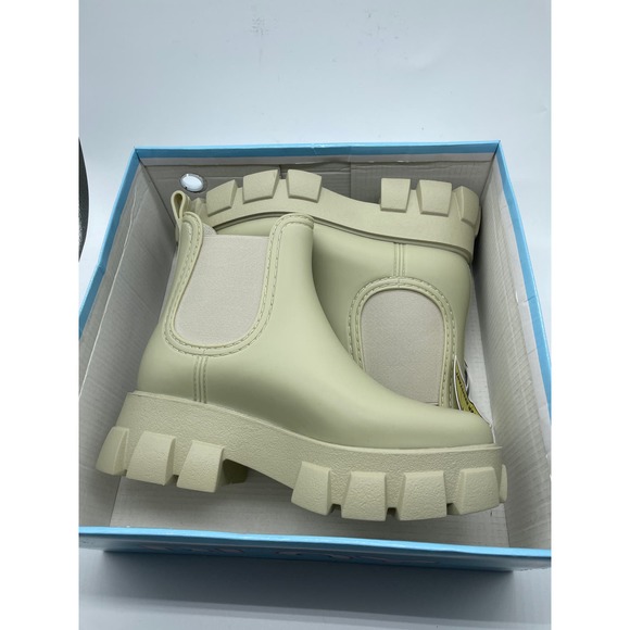 NWT Jeffrey Campbell Platform Lug Rainboots Chelsea Boot Size 7 Cream - Picture 4 of 14